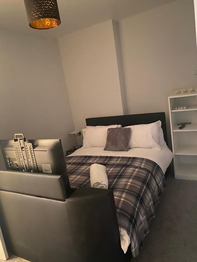 Convenient Room Belfast Bagian luar foto